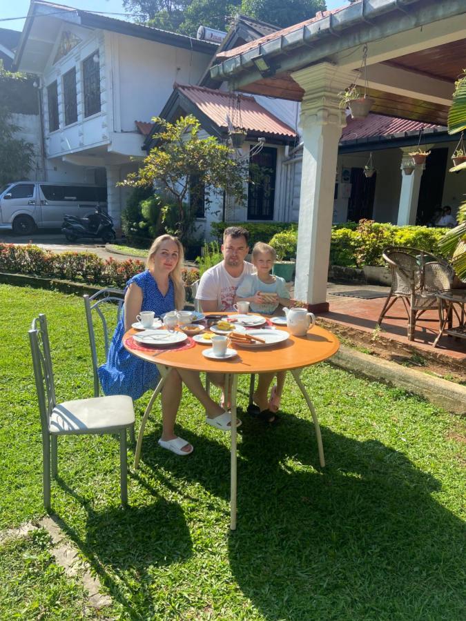 Kandy Garden Villa Eksteriør bilde